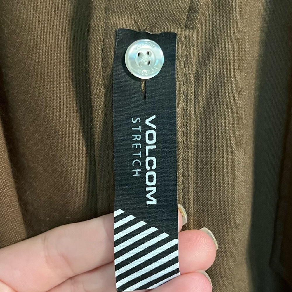 Volcom Button Up Shirt - Picture 2 of 6